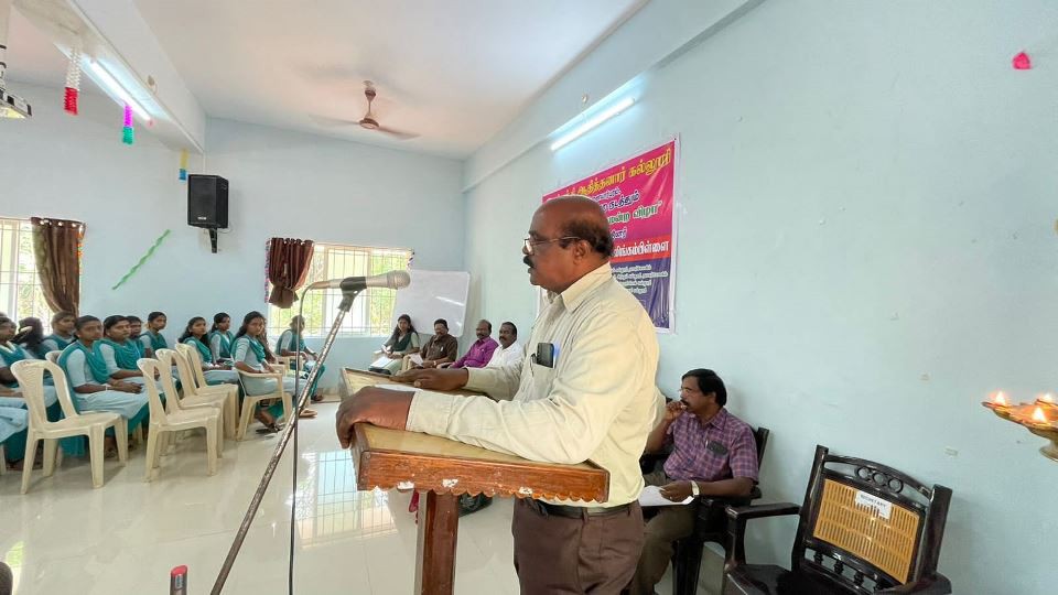தமிழ் இலக்கியப் பெருமன்ற விழா (Tamil Perumandra Vila)